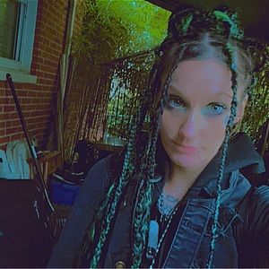 Meet your Posher, Darrian